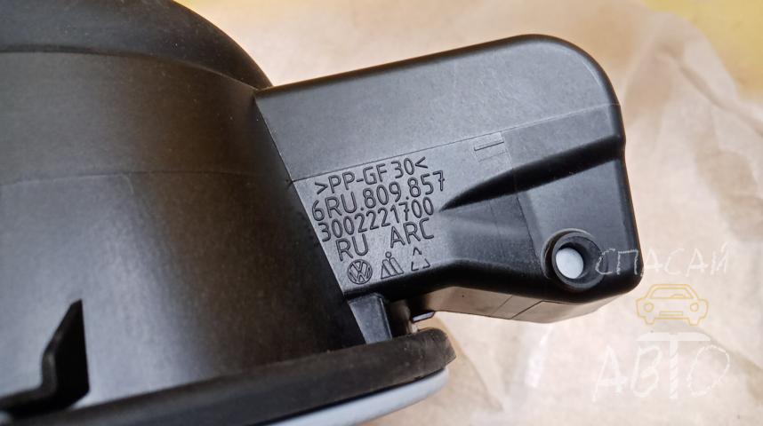 Volkswagen Polo (Sed RUS) Лючок бензобака