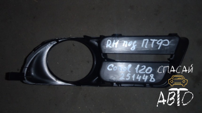 Toyota Corolla E12 Решетка в бампер - OEM 5212702150