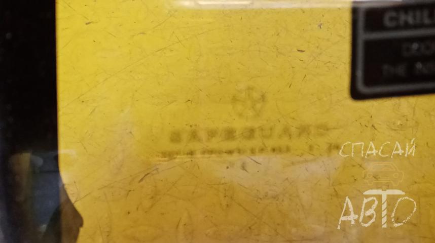 Jeep Grand Cherokee (ZJ) Стекло двери задней правой (форточка)