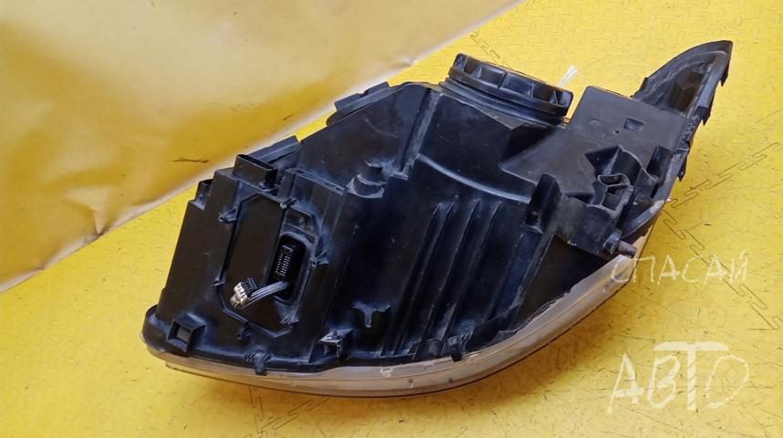 Mercedes-Benz W221 S-klass Фара правая