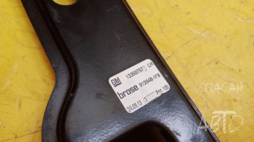 Opel Astra J Стеклоподъемник передний левый