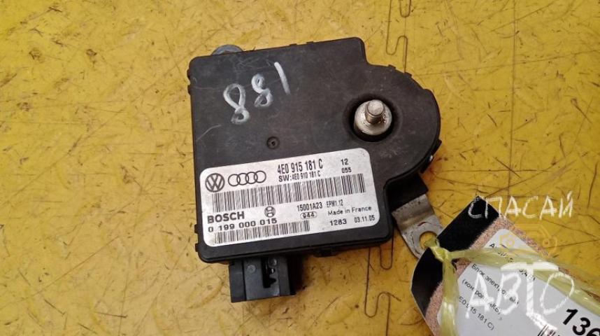 Audi A8 (4D) Блок электронный