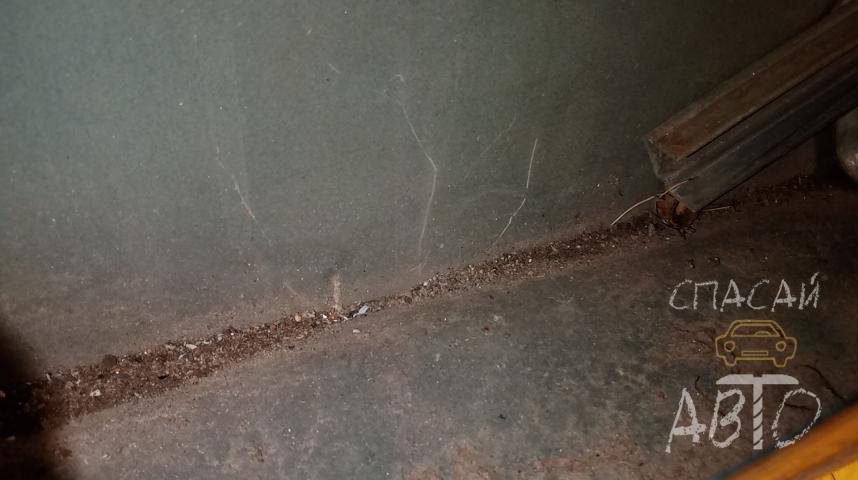 Jeep Grand Cherokee (ZJ) Дверь задняя правая