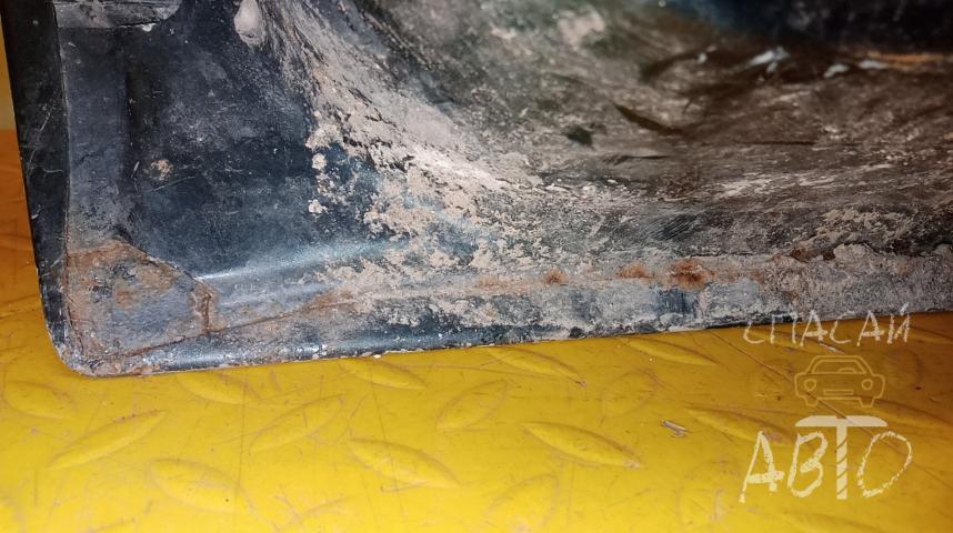 Jeep Grand Cherokee (ZJ) Дверь задняя правая