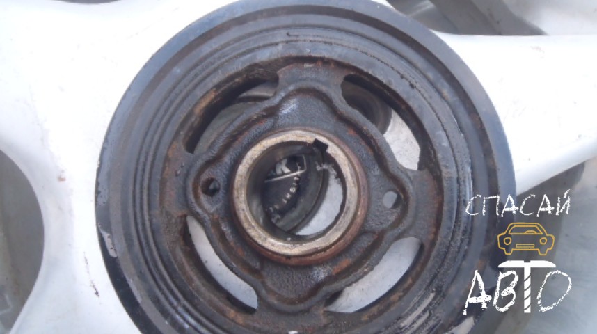 Lexus GS 300/400/430 Шестерня (шкив) - OEM 1353031021