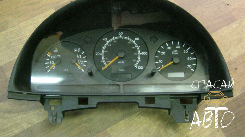 Mercedes-Benz W163 M-klasse (ML) Панель приборов - OEM A1635400247