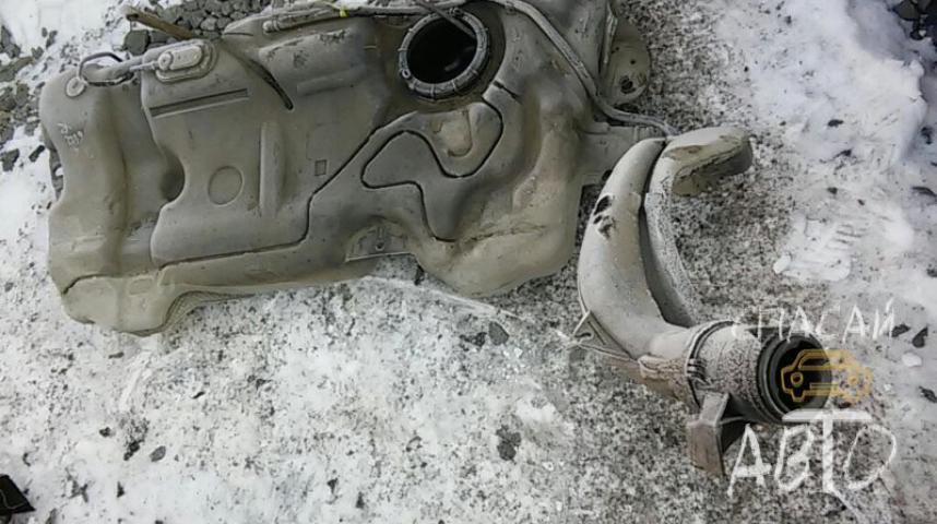 Peugeot 407 Бак топливный