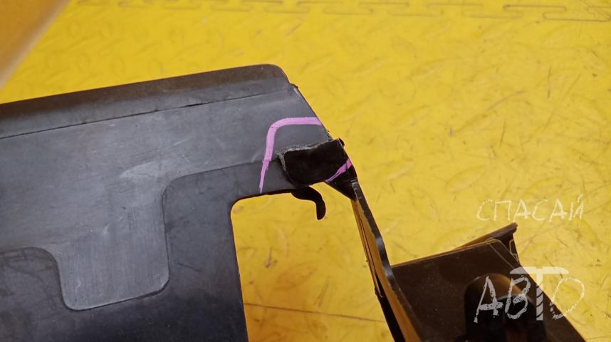 Volkswagen Golf V Воздуховод радиатора