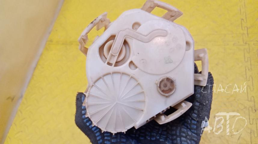 Opel Astra H / Family Насос топливный электрический