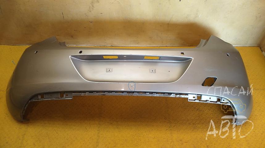 Opel Astra J Бампер задний