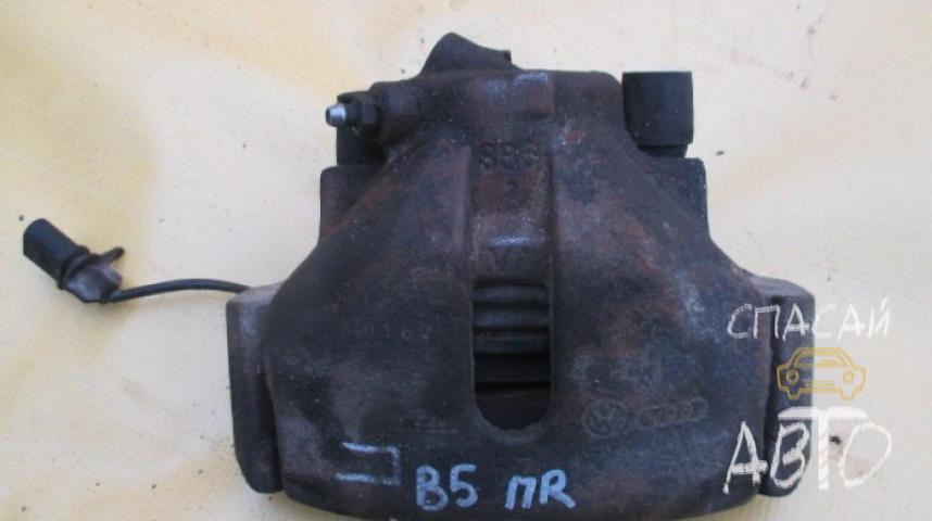 Volkswagen Passat (B3) Суппорт передний