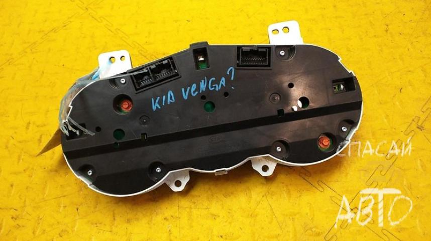 KIA Venga Панель приборов