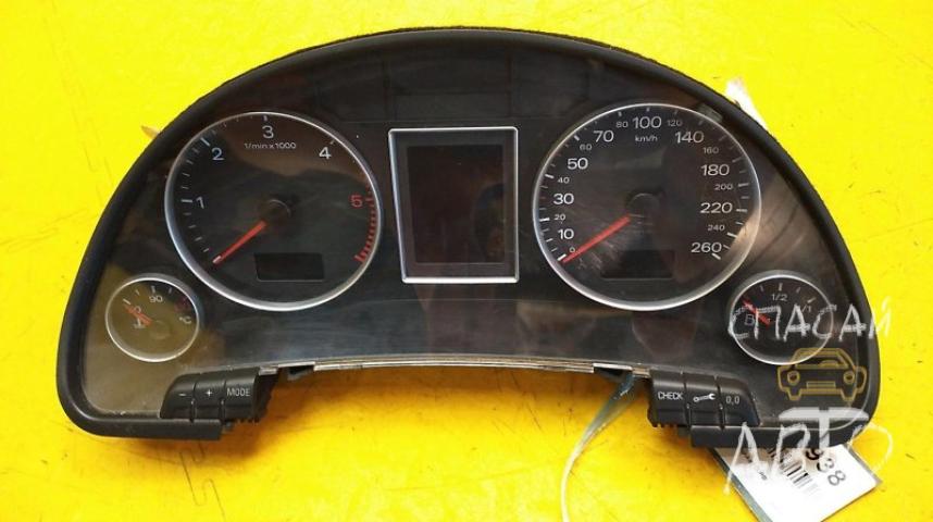 Audi A4 (B5) Панель приборов