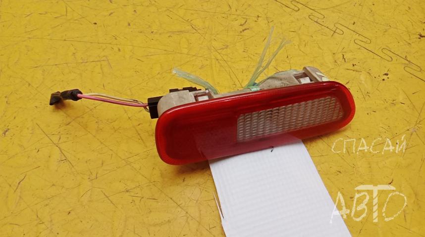 Jeep Grand Cherokee (ZJ) Плафон салонный