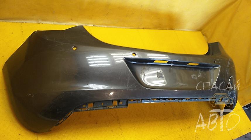 Opel Astra J Бампер задний