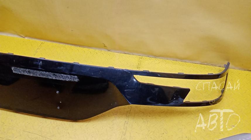 Hyundai Elantra Накладка заднего бампера