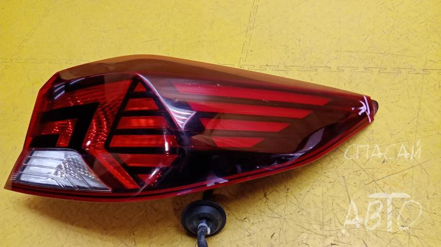 Hyundai Elantra Фонарь задний