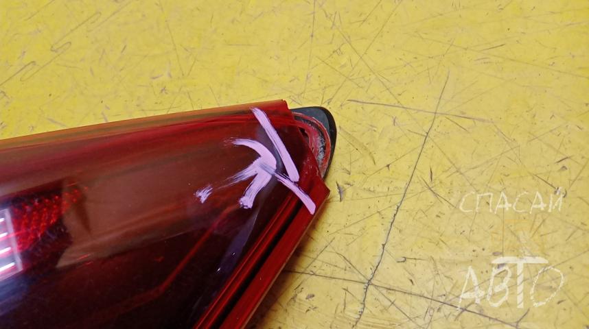 Hyundai Elantra Фонарь задний
