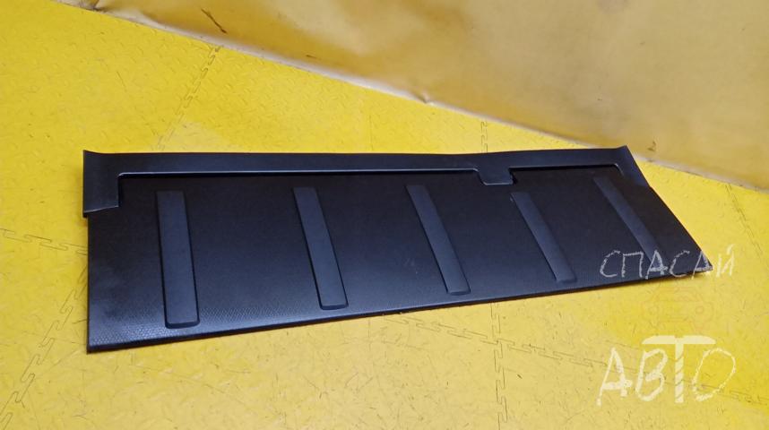 Mitsubishi Outlander XL (CW) Пол багажника