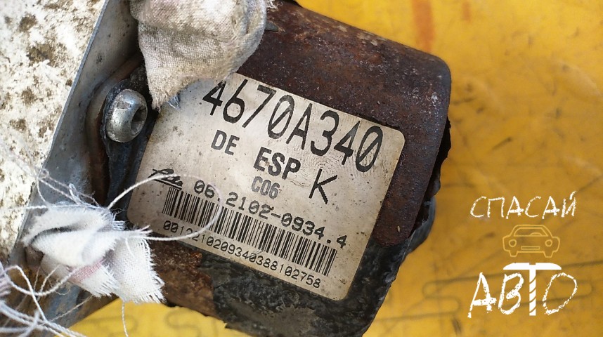 Mitsubishi Outlander (CU) Блок ABS (насос) - OEM 4670A340