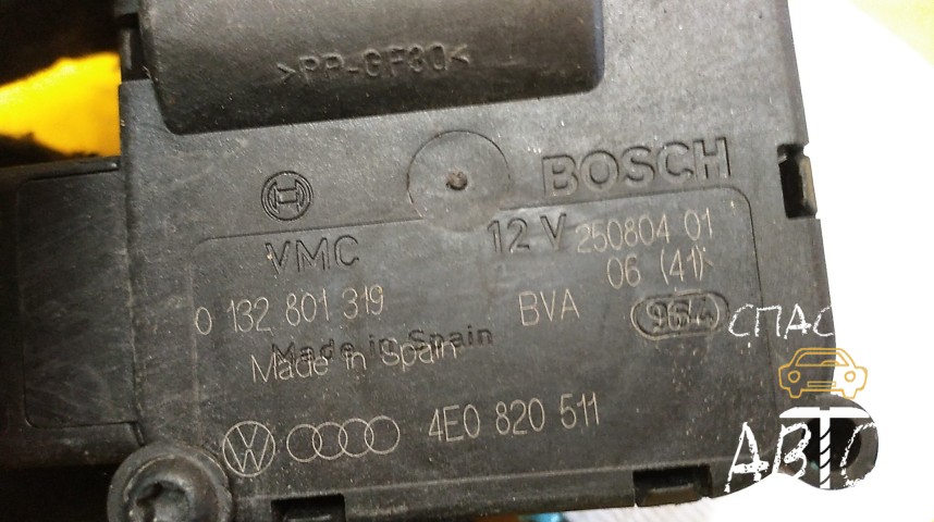Audi A8 (4H) Моторчик заслонки печки - OEM 4E0820511