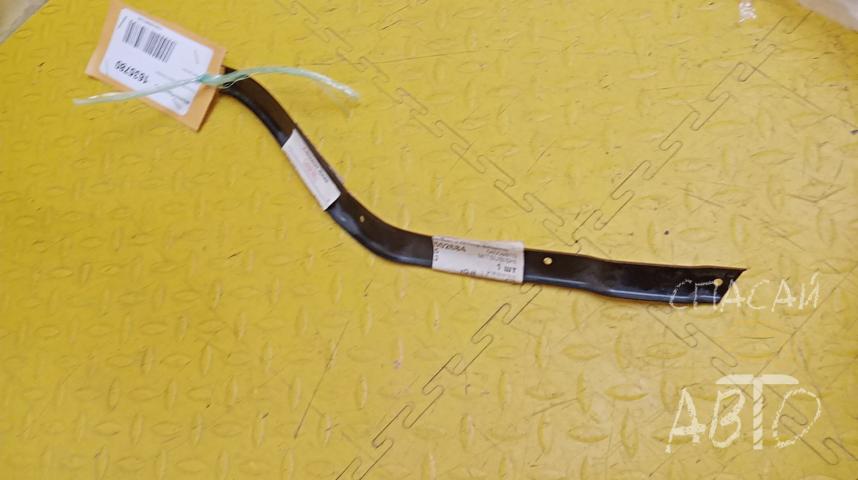 Mitsubishi Pajero/Montero IV (V8, V9) Кронштейн переднего бампера