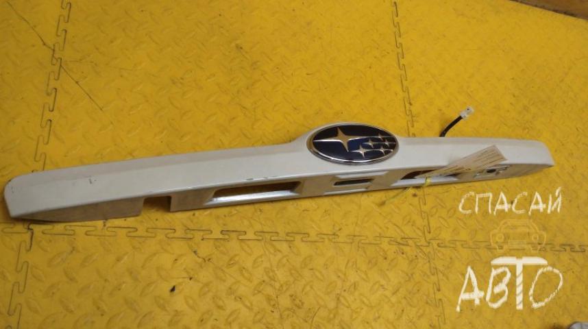 Subaru XV (G33,G43) Накладка двери багажника