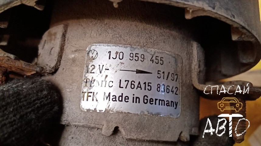 Volkswagen Golf IV/Bora Вентилятор радиатора - OEM 1J0121207