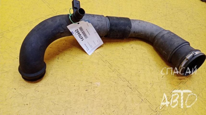 Volkswagen Crafter Патрубок воздушного фильтра