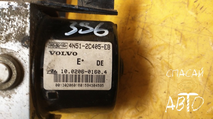 Volvo S40 Блок ABS (насос) - OEM 30672506