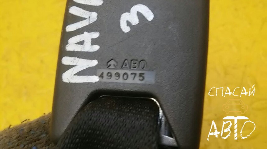 Nissan Navara (D40) Ответная часть ремня безопасности - OEM 88842EB40B
