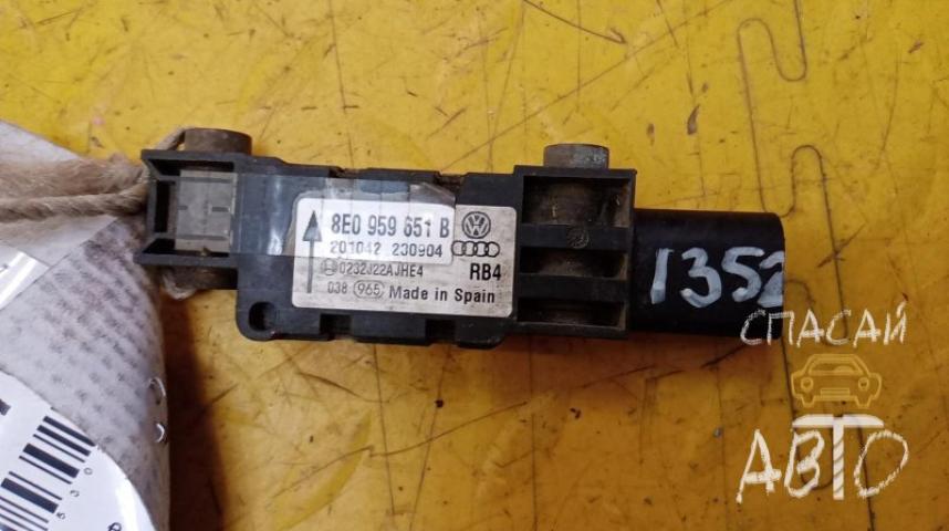 Audi A4 (B5) Датчик AIR BAG