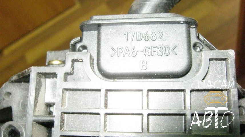 Mazda 3 (BK) Переключатель подрулевой - OEM BA4K17D952