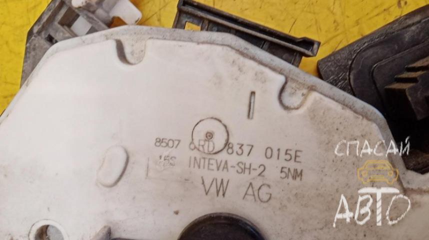 Volkswagen Polo (Sed RUS) Замок двери передней левой