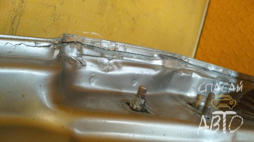 Renault Clio III Дверь передняя левая