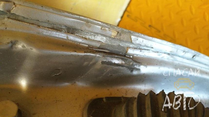 Renault Clio III Дверь передняя левая