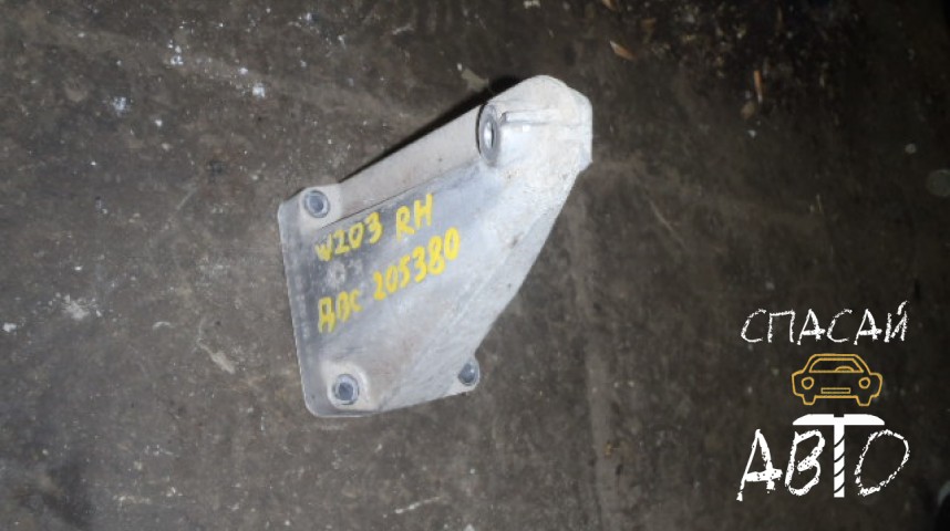 Mercedes-Benz W203 С-klasse Кронштейн двигателя - OEM A6112230804