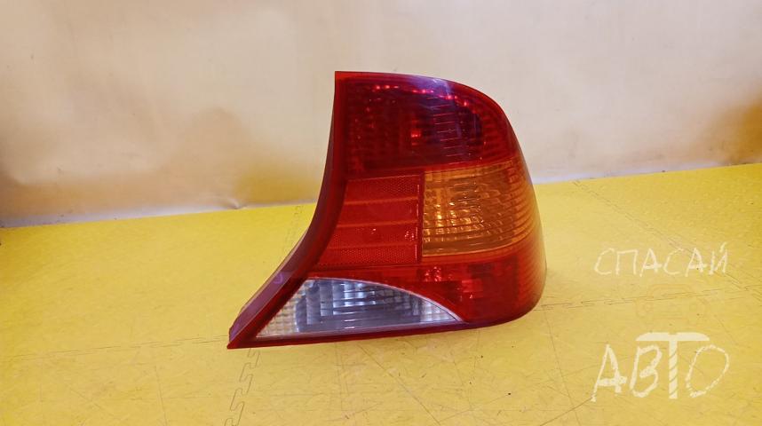 Ford Focus I Фонарь задний