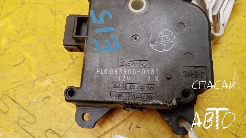 Toyota Corolla E15 Моторчик заслонки печки - OEM 8710642140