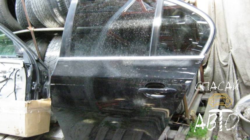 BMW 5-серия E60/E61 Накладка стекла заднего левого (бархотка) - OEM 51227057493