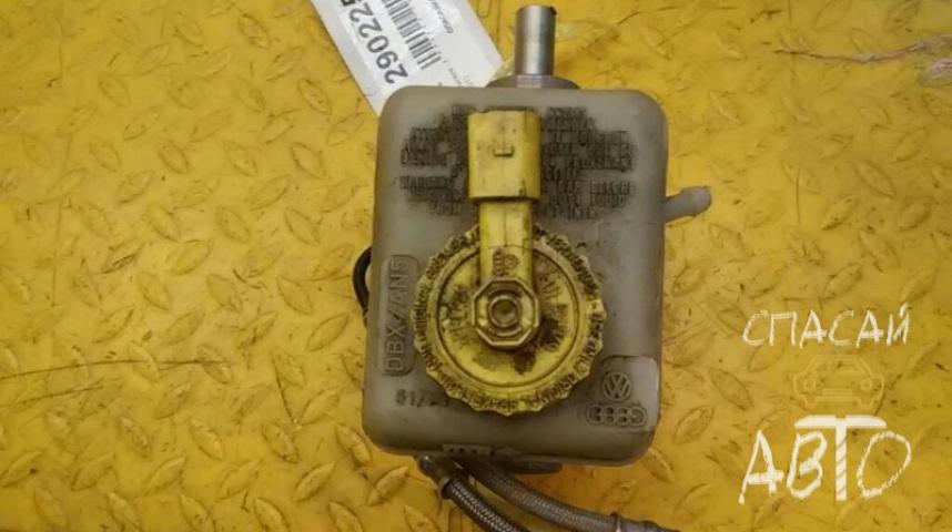 Skoda Octavia Tour (A4 1U-) Бачок главного тормозного цилиндра