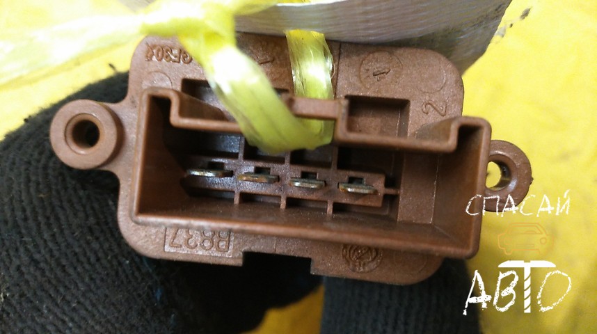 Fiat Doblo Резистор отопителя - OEM 77364714