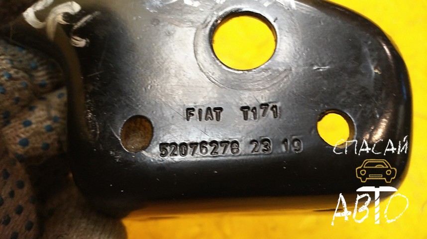 Fiat Doblo Nuovo Петля двери задней правой верхняя - OEM 52076276