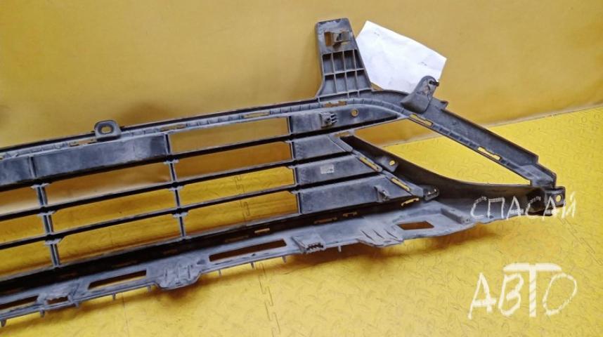 KIA K5 Решетка в бампер