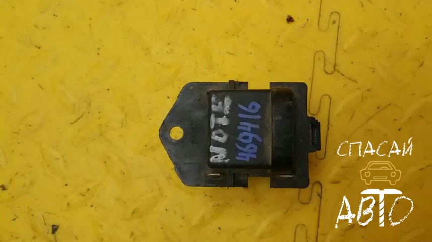 Nissan Note (E11) Резистор вентилятора - OEM 8200045082