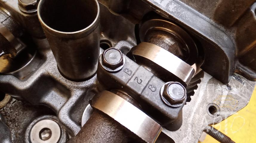 Nissan Primera P12E Головка блока