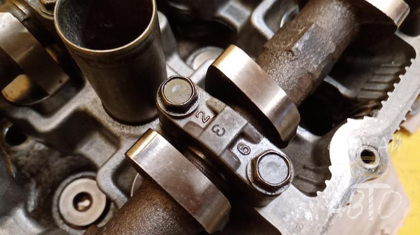 Nissan Primera P12E Головка блока