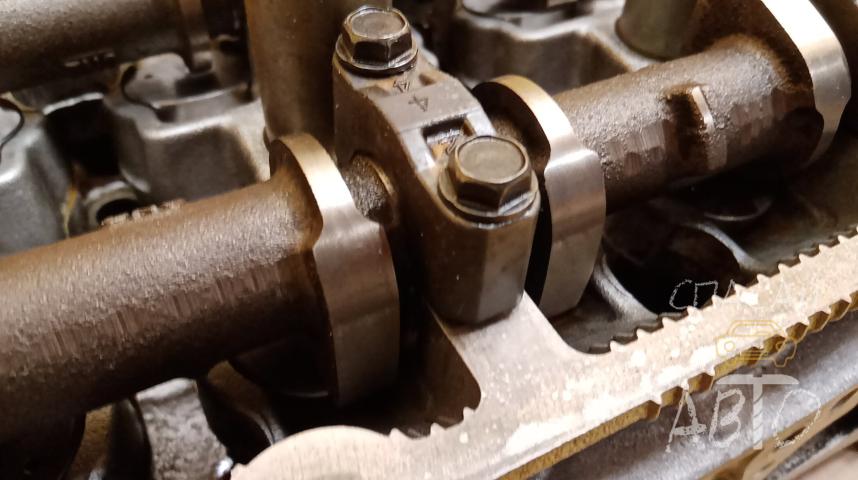 Nissan Primera P12E Головка блока