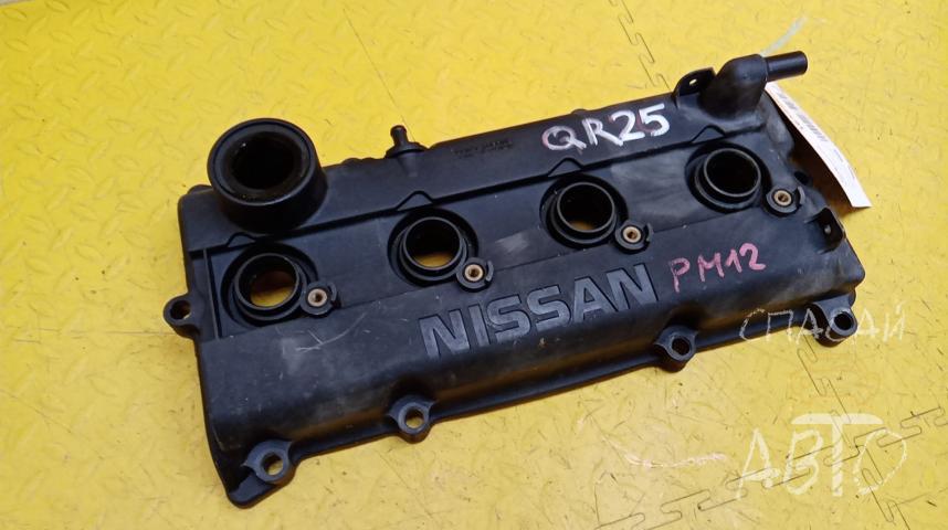 Nissan Primera P12E Крышка двигателя
