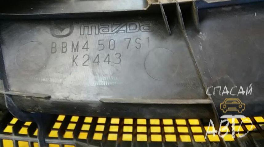 Mazda 3 (BK) Жабо
